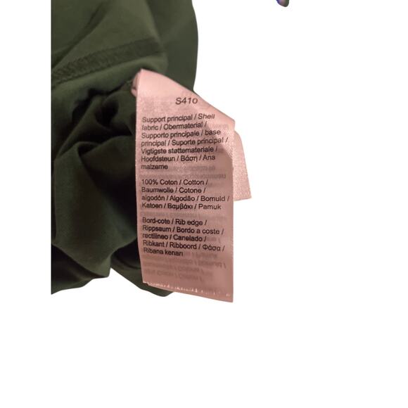 Lacoste Holiday Banded T-Shirt XS Fits Like M Red Green Stripe Tee Embroidered - Picture 5 of 6